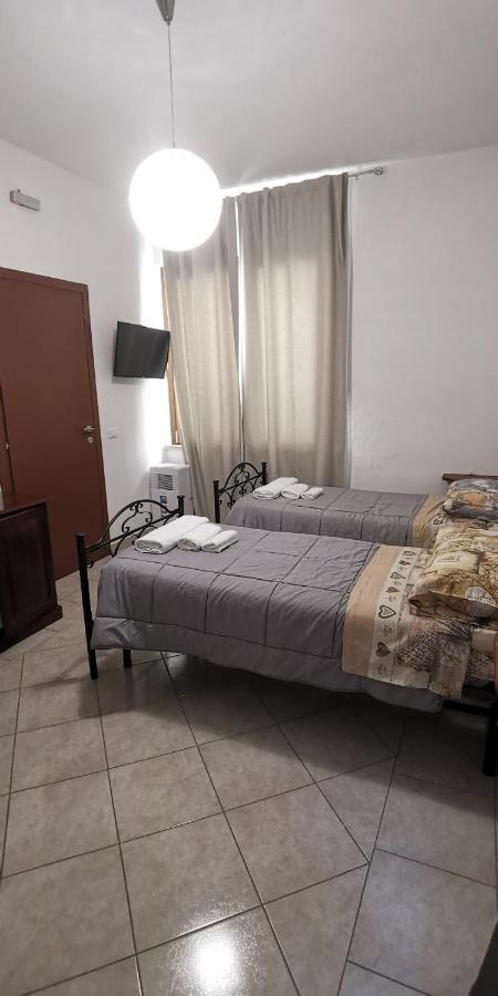 Hotel-Locanda Zanzarina D'Oro Nel Parco Oglio Sud Calvatone Room photo